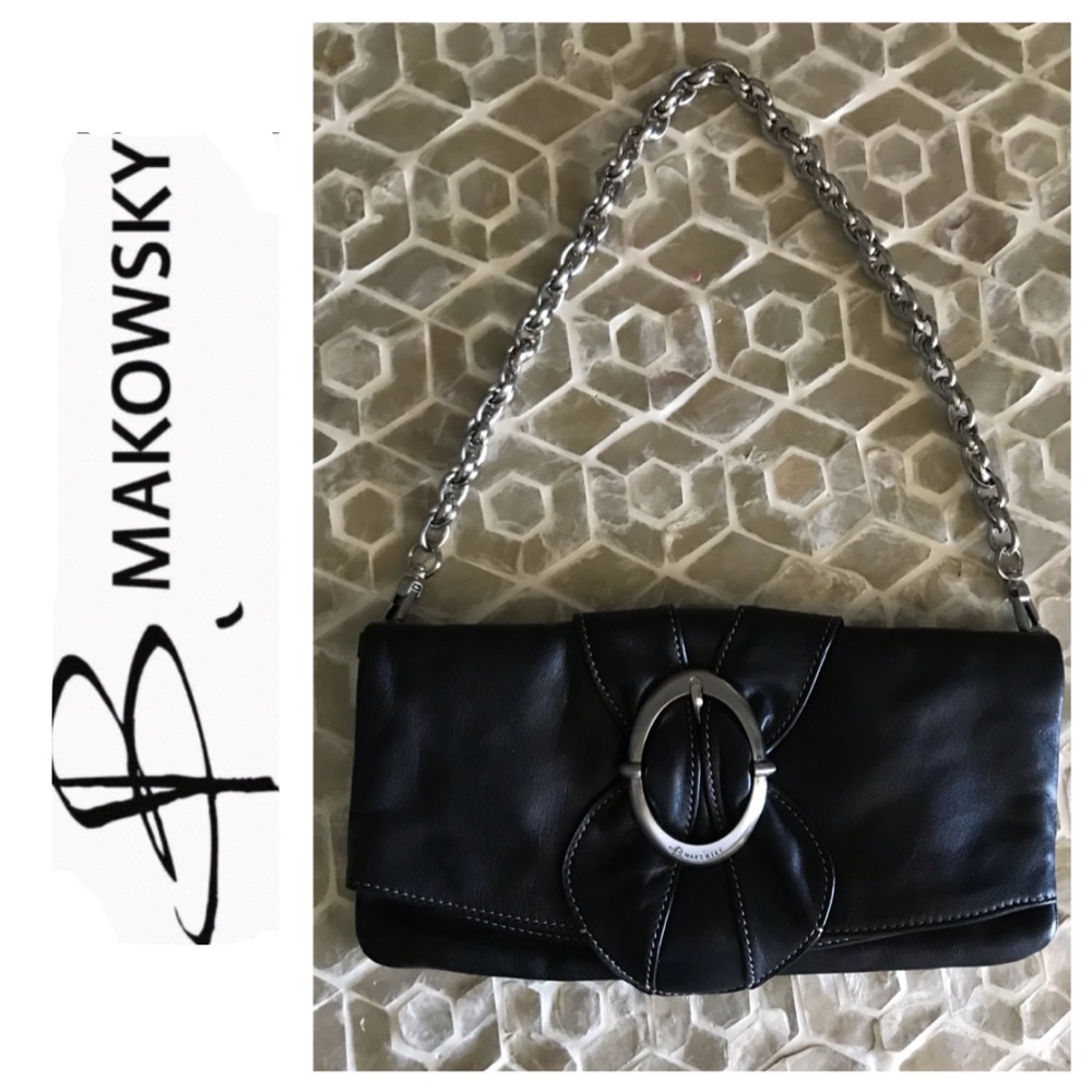 LIKE NEW! B. Makowsky leather folding chain clutch bag in black